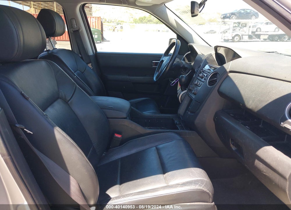 2014 HONDA PILOT VIN: 5FNYF3H54EB018870
