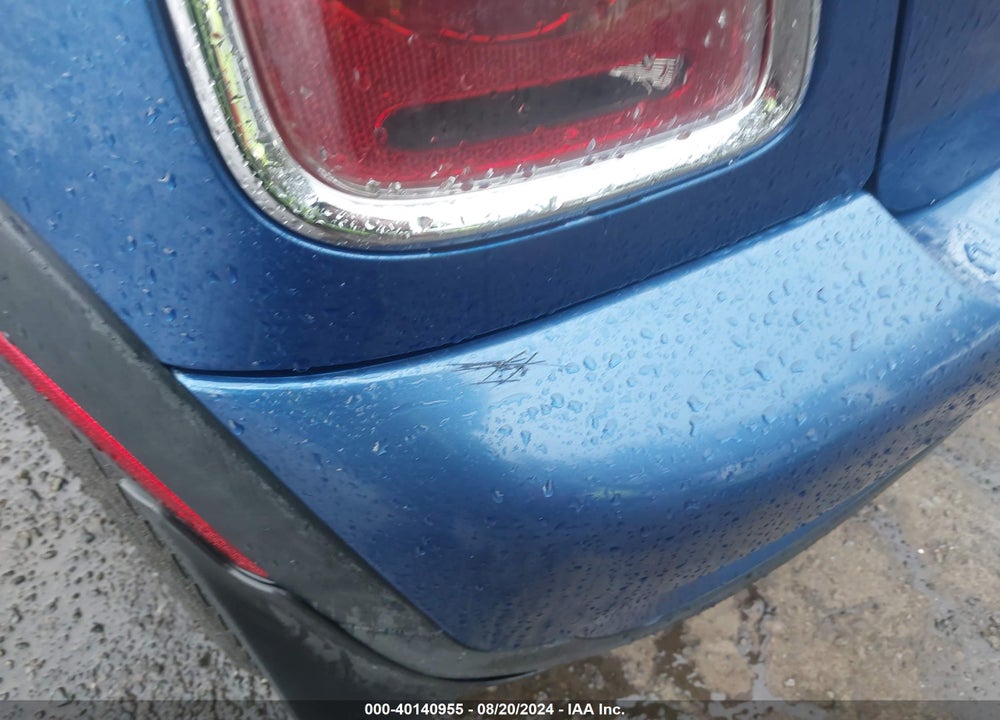 2008 MINI COOPER S VIN: WMWMF73508TV39046