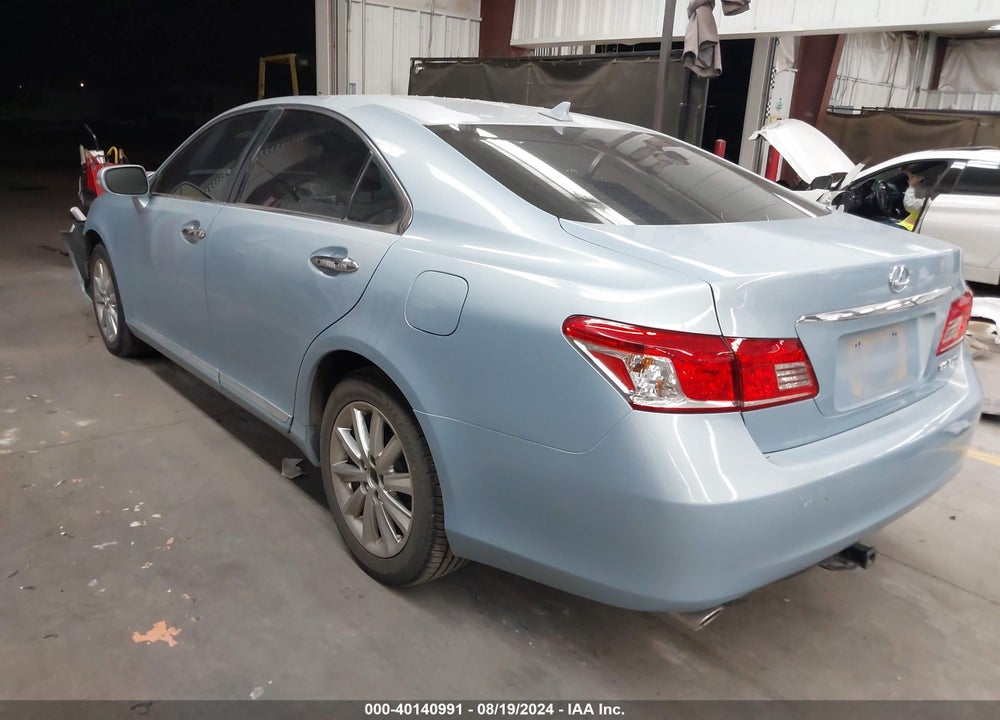 2011 LEXUS ES 350 VIN: JTHBK1EG2B2463620