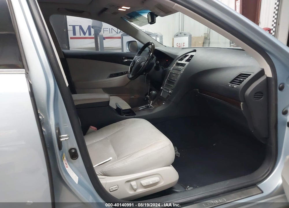 2011 LEXUS ES 350 VIN: JTHBK1EG2B2463620