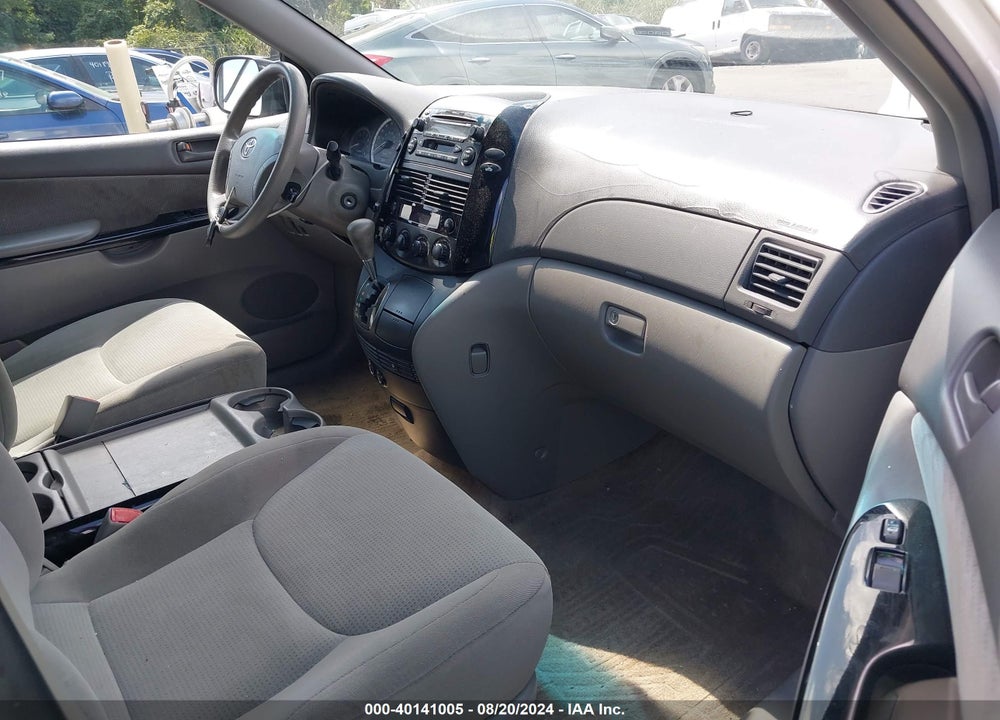 2005 TOYOTA SIENNA LE VIN: 5TDZA23C45S257544