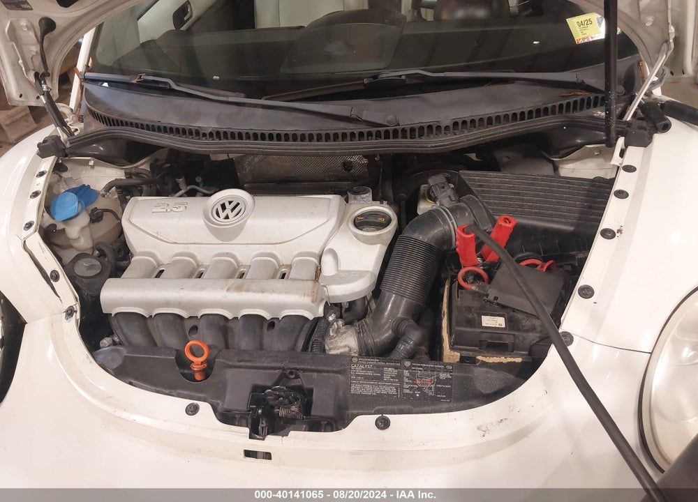 2007 VOLKSWAGEN NEW BEETLE TRIPLE WHITE VIN: 3VWFF31Y57M413423