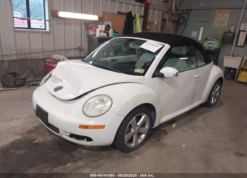 2007 VOLKSWAGEN NEW BEETLE TRIPLE WHITE VIN: 3VWFF31Y57M413423