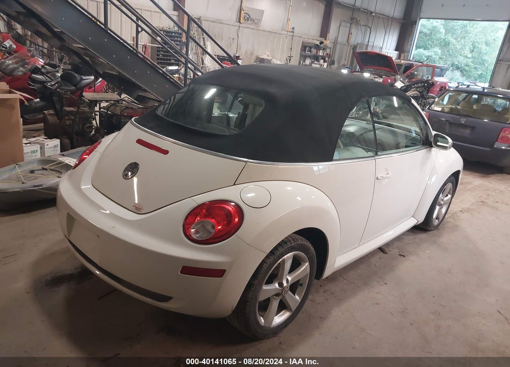 2007 VOLKSWAGEN NEW BEETLE TRIPLE WHITE VIN: 3VWFF31Y57M413423