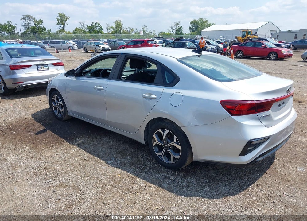 2021 KIA FORTE LXS VIN: 3KPF24AD5ME326368