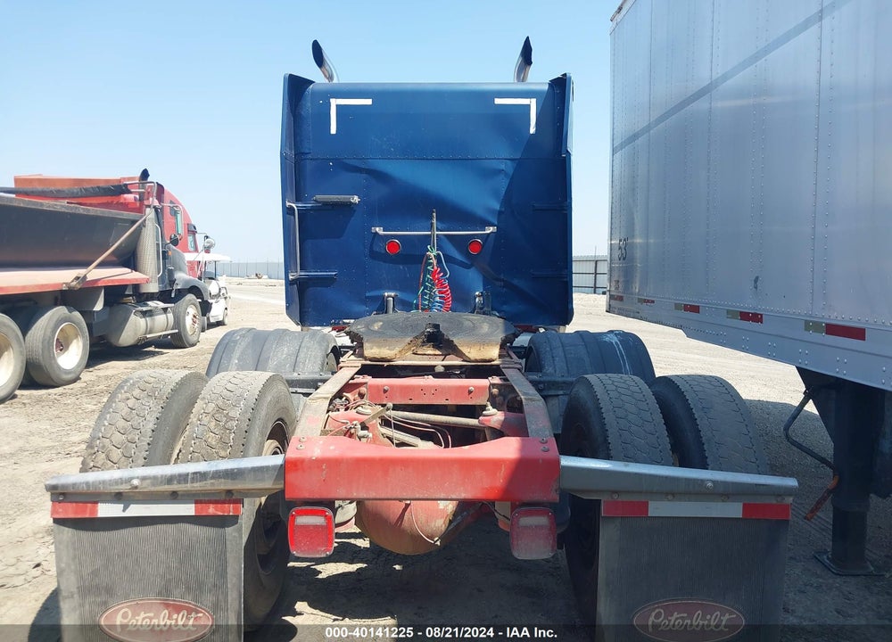2002 PETERBILT 379 VIN: 1XP5DB9X92D580624