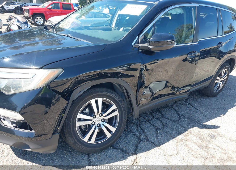 2017 HONDA PILOT EX-L VIN: 5FNYF5H52HB012713