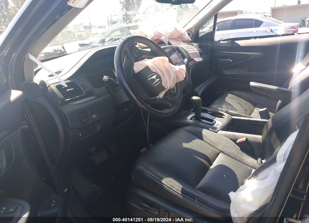 2017 HONDA PILOT EX-L VIN: 5FNYF5H52HB012713