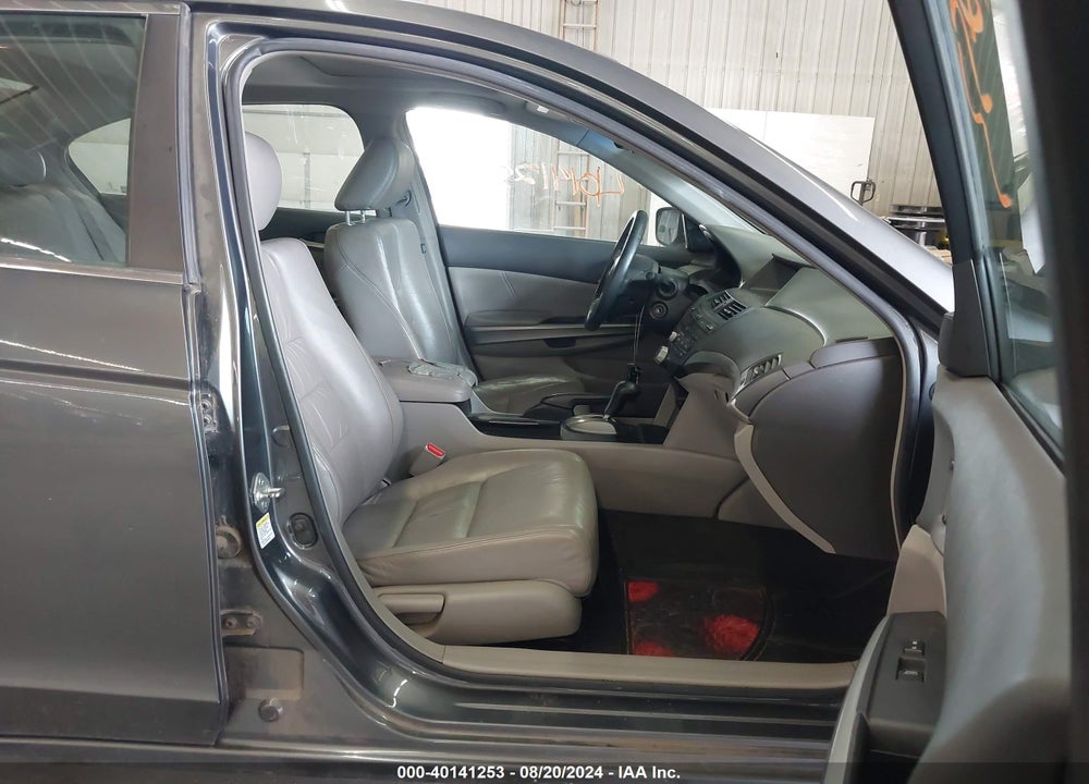 2008 HONDA ACCORD 2.4 EX-L VIN: 1HGCP26888A003740