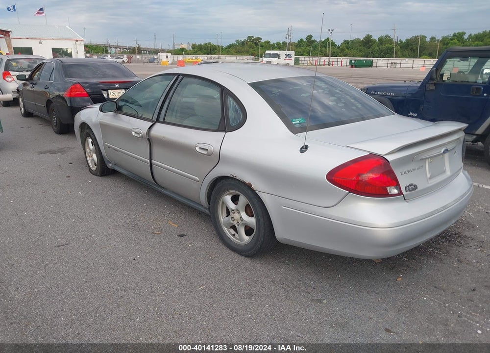 2002 FORD TAURUS SES VIN: 1FAFP55U32G102021