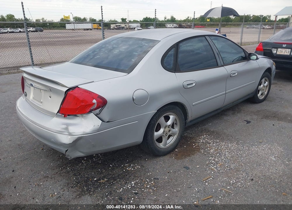 2002 FORD TAURUS SES VIN: 1FAFP55U32G102021