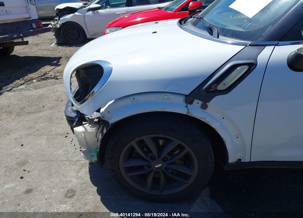 2013 MINI COUNTRYMAN COOPER S VIN: WMWZC3C52DWP24053