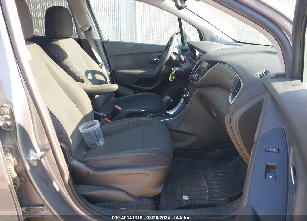 2020 CHEVROLET TRAX FWD LS VIN: 3GNCJKSB0LL274690
