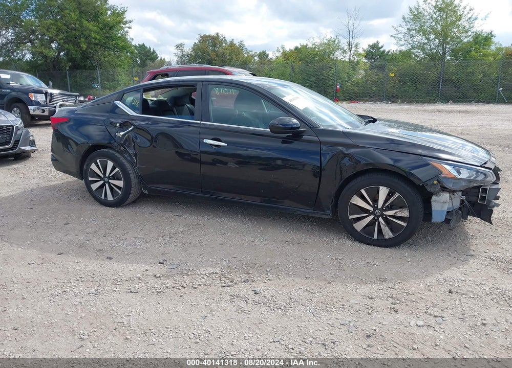 2021 NISSAN ALTIMA SV FWD VIN: 1N4BL4DV9MN361450