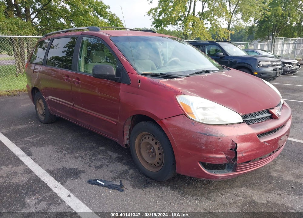 2004 TOYOTA SIENNA LE VIN: 5TDZA23C34S120514