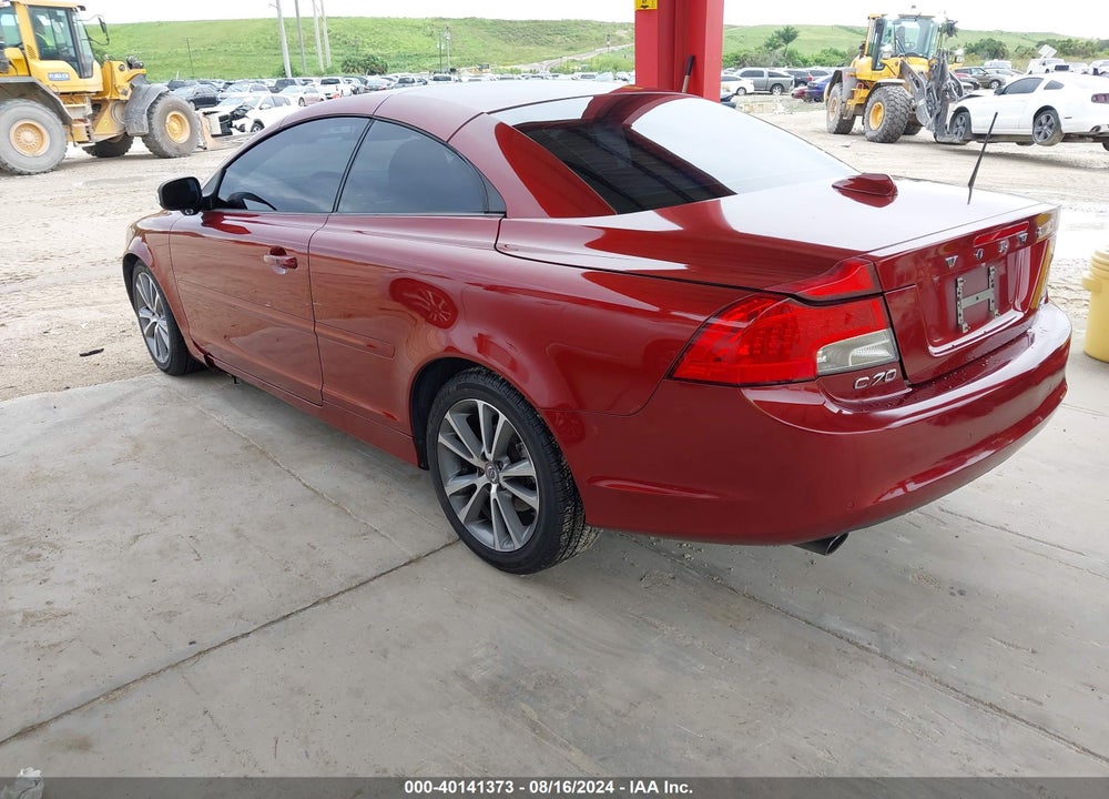 2011 VOLVO C70 T5 VIN: YV1672MC8BJ118228