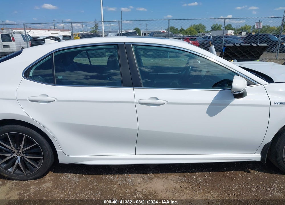 2021 TOYOTA CAMRY SE HYBRID VIN: 4T1S31AKXMU562682