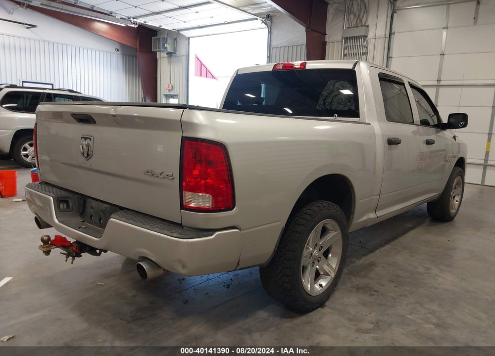 2015 RAM 1500 EXPRESS VIN: 1C6RR7KTXFS673380