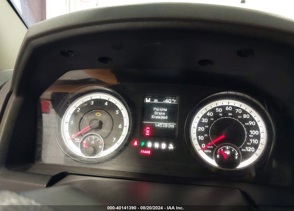 2015 RAM 1500 EXPRESS VIN: 1C6RR7KTXFS673380