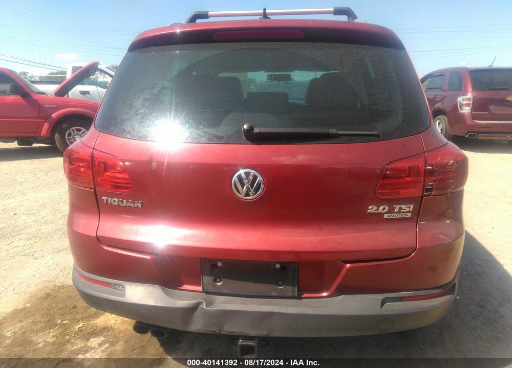 2012 VOLKSWAGEN TIGUAN SE VIN: WVGBV7AX7CW001657