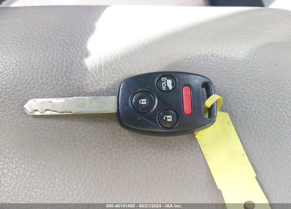 2014 HONDA PILOT EX-L VIN: 5FNYF4H78EB037302