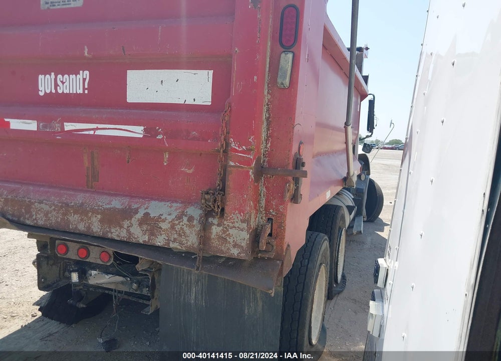 2004 MACK CX613 CX600 VIN: 1M1AE06Y44N021638
