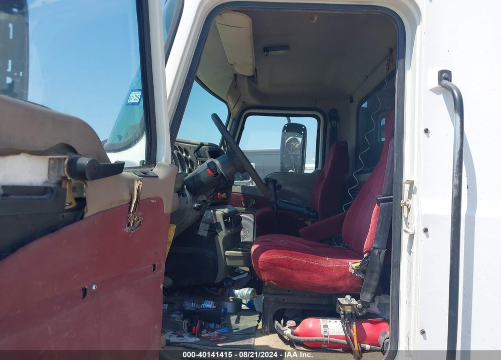 2004 MACK CX613 CX600 VIN: 1M1AE06Y44N021638