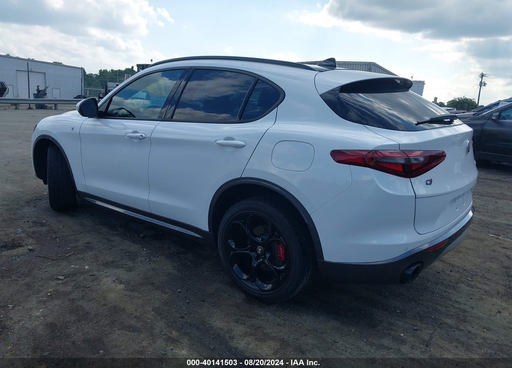 2022 ALFA ROMEO STELVIO TI AWD VIN: ZASPAKBNXN7D26961