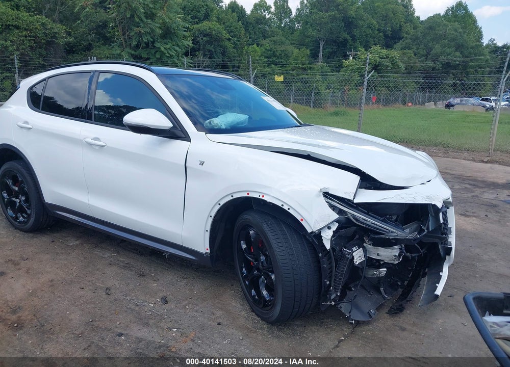 2022 ALFA ROMEO STELVIO TI AWD VIN: ZASPAKBNXN7D26961