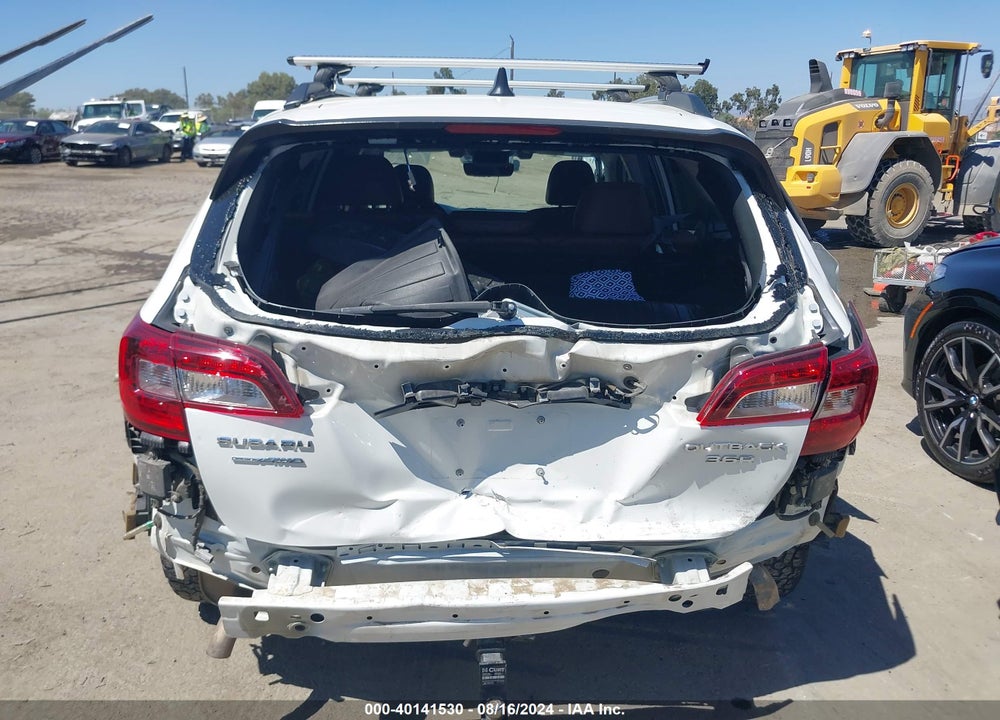 2019 SUBARU OUTBACK 3.6R TOURING VIN: 4S4BSETC5K3279139