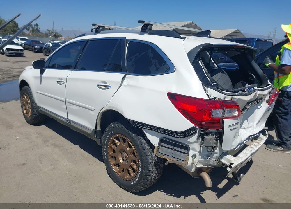 2019 SUBARU OUTBACK 3.6R TOURING VIN: 4S4BSETC5K3279139