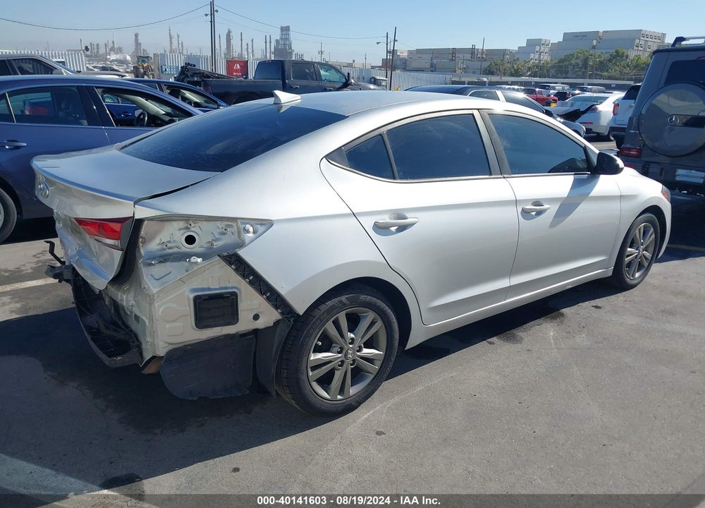 2017 HYUNDAI ELANTRA SE VIN: 5NPD84LFXHH071903