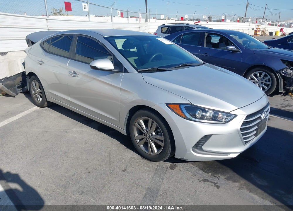 2017 HYUNDAI ELANTRA SE VIN: 5NPD84LFXHH071903