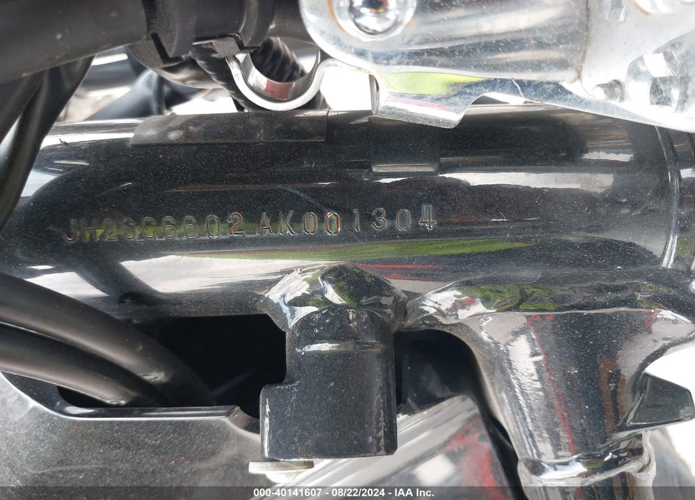 2010 HONDA VT1300 CR VIN: JH2SC6602AK001304