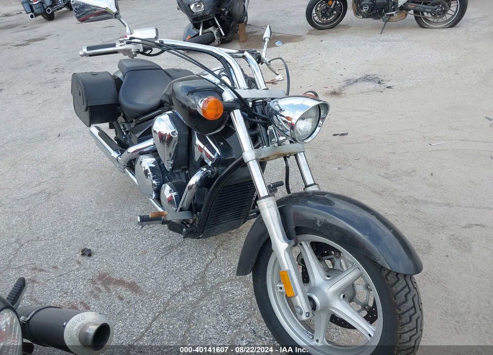2010 HONDA VT1300 CR VIN: JH2SC6602AK001304