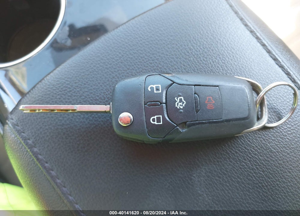 2013 FORD FUSION SE VIN: 3FA6P0HR2DR344708