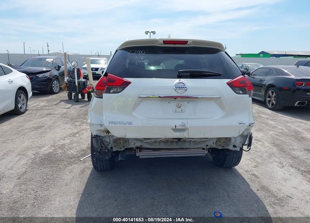 2017 NISSAN ROGUE SL VIN: 5N1AT2MT2HC805192