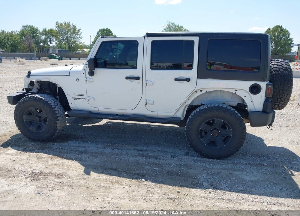 2014 JEEP WRANGLER UNLIMITED SPORT VIN: 1C4BJWDG9EL269524