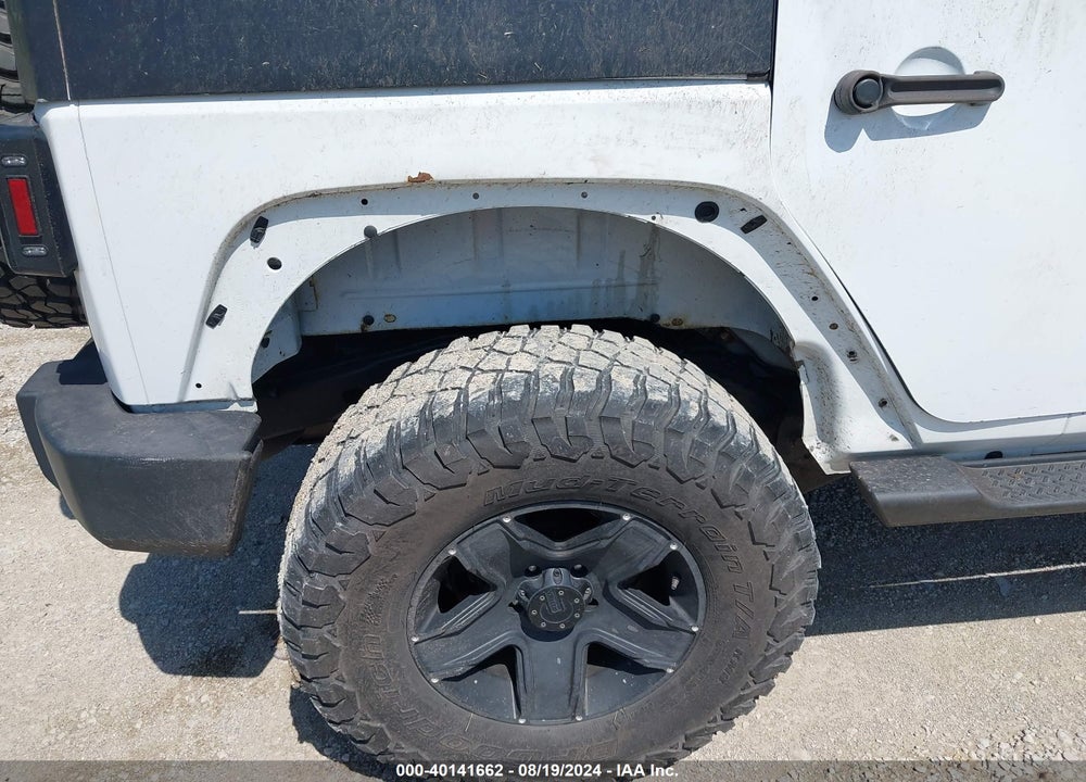 2014 JEEP WRANGLER UNLIMITED SPORT VIN: 1C4BJWDG9EL269524