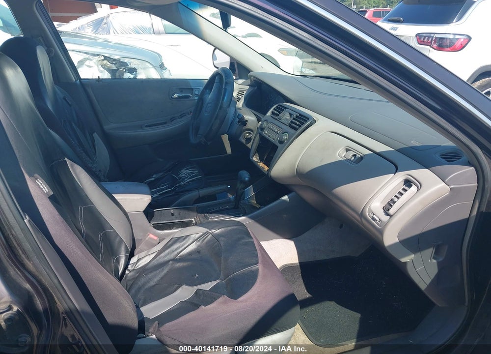 1999 HONDA ACCORD EX VIN: 1HGCG6671XA037063