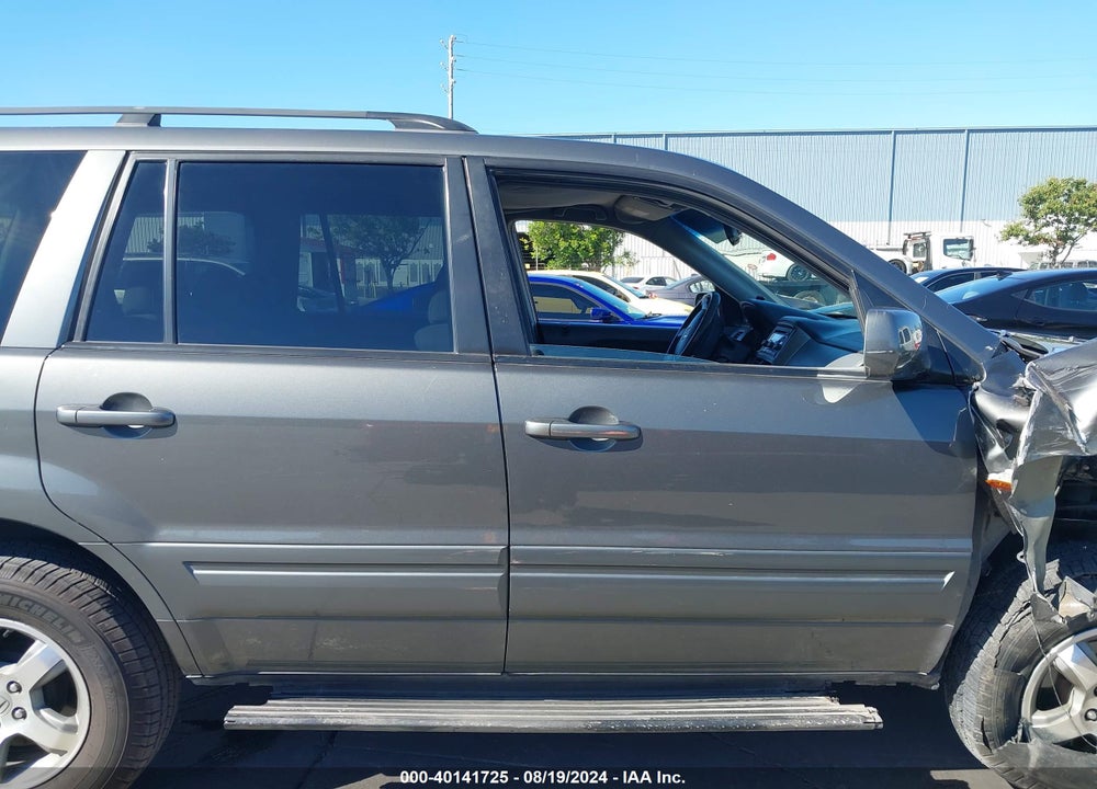 2007 HONDA PILOT EX VIN: 2HKYF18497H513923