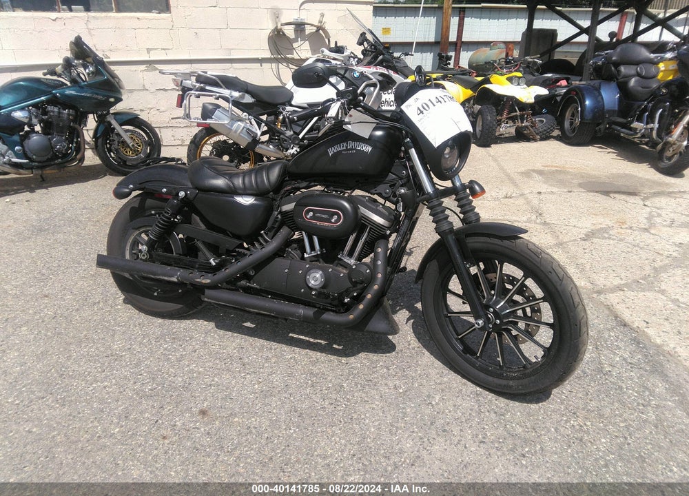 2014 HARLEY-DAVIDSON XL883 IRON 883 VIN: 1HD4LE212EC436817