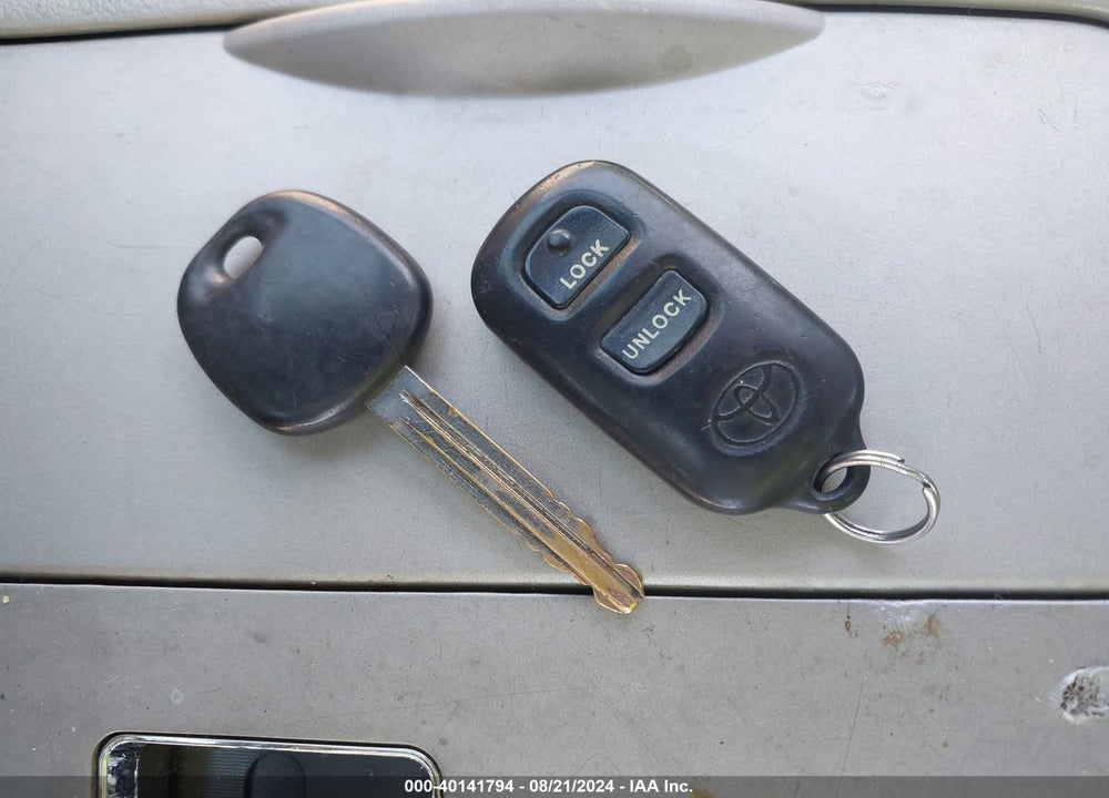 2009 TOYOTA CAMRY VIN: 4T1BE46K89U844587
