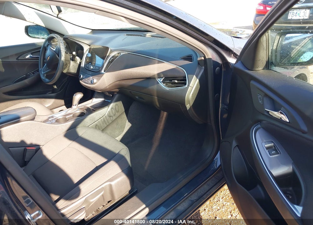 2020 CHEVROLET MALIBU FWD LT VIN: 1G1ZD5ST7LF052171