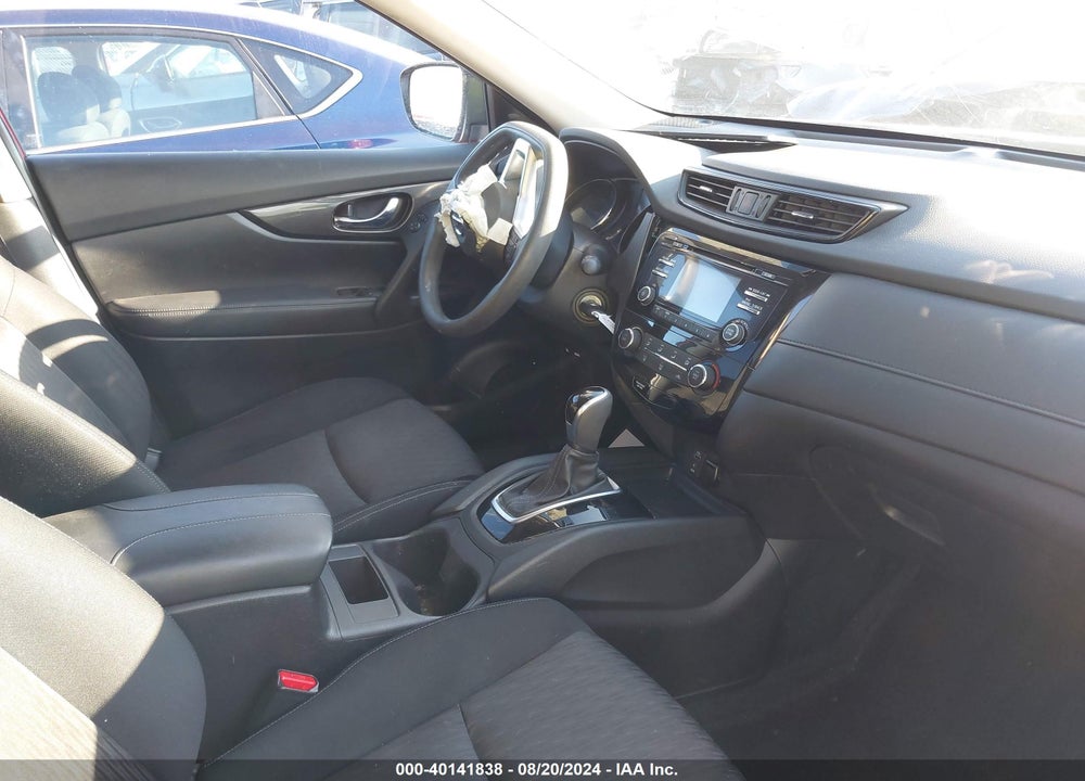 2017 NISSAN ROGUE VIN: JN8AT2MT8HW396560