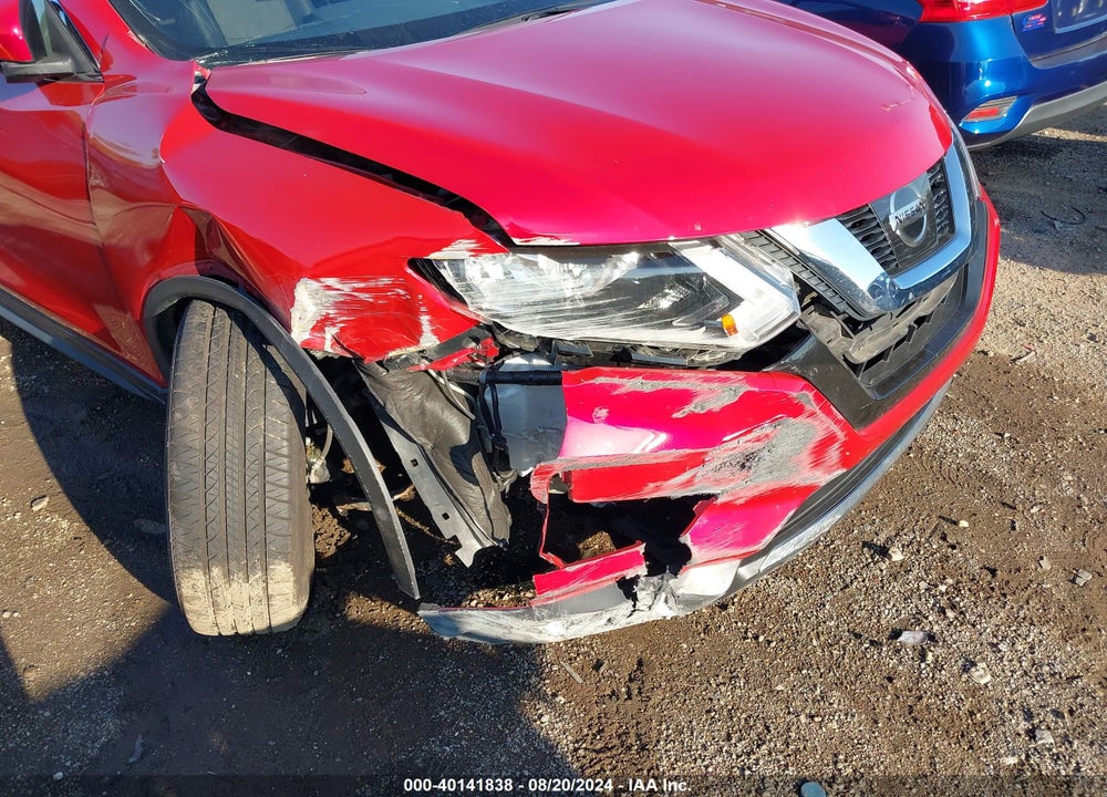 2017 NISSAN ROGUE VIN: JN8AT2MT8HW396560