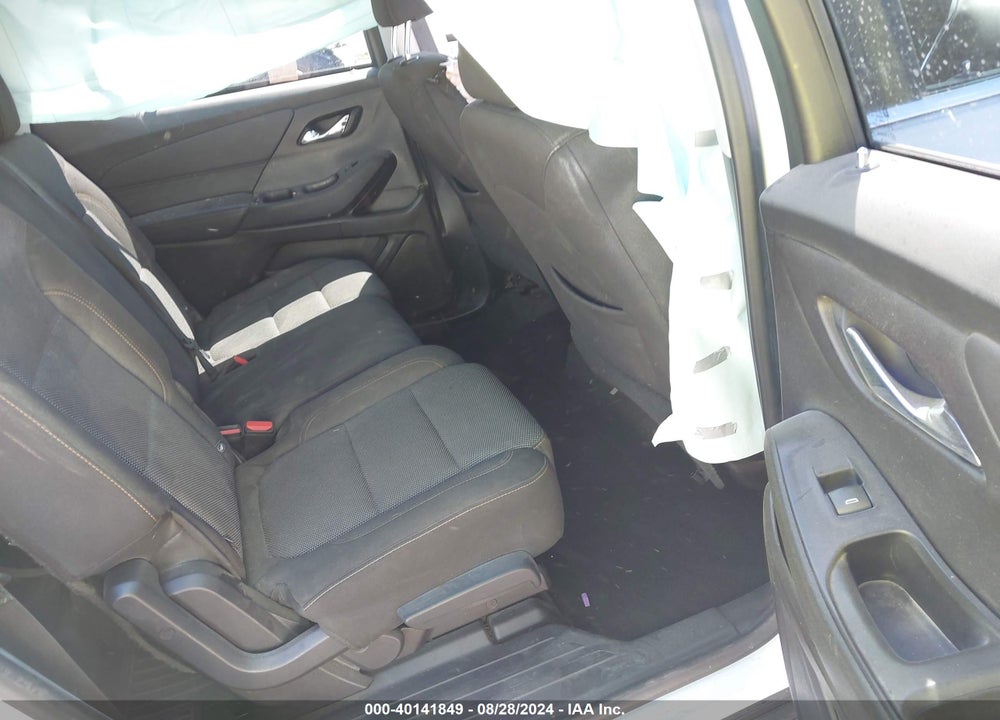 2019 CHEVROLET TRAVERSE LS VIN: 1GNERFKW8KJ307341