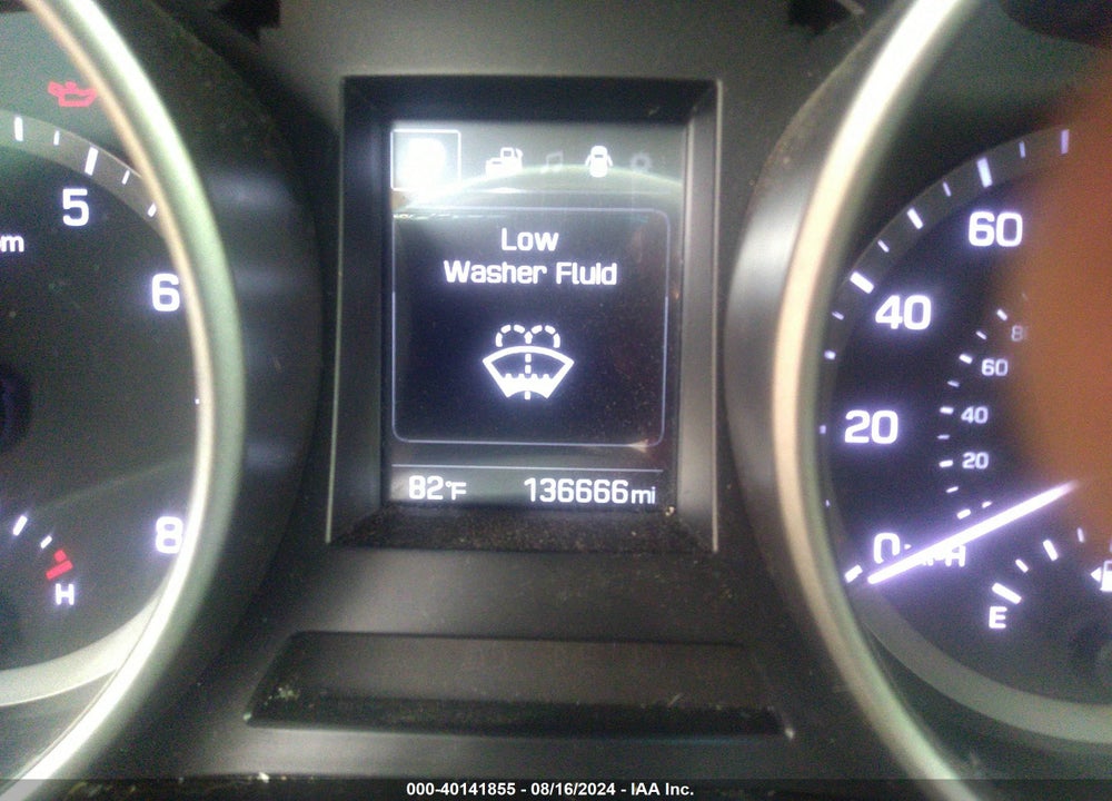 2017 HYUNDAI SANTA FE VIN: KM8SMDHF2HU202769