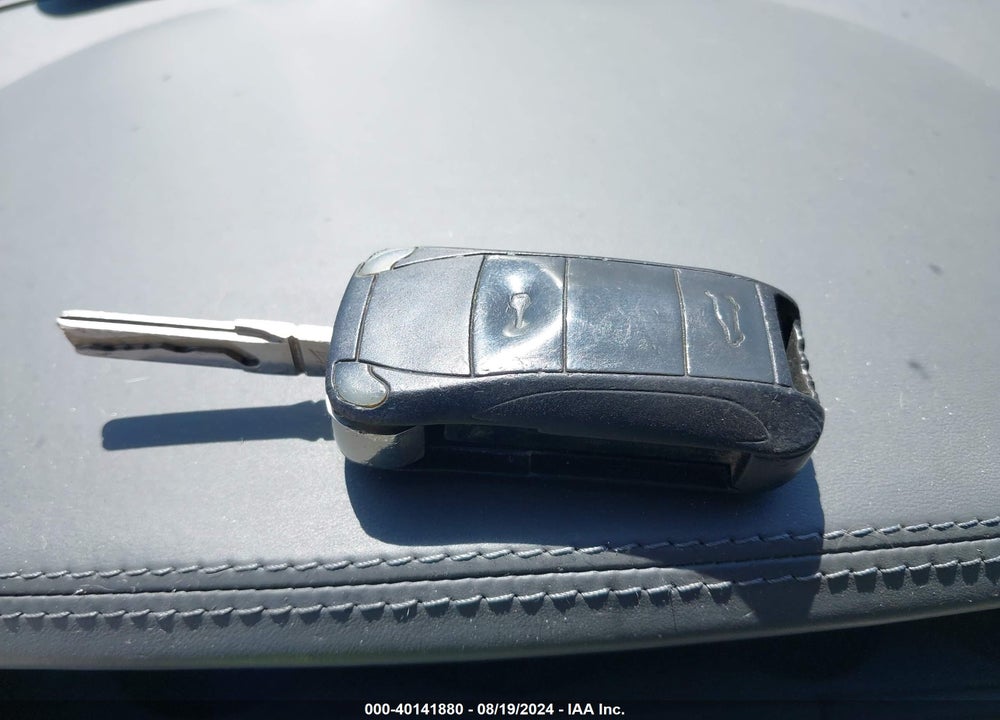2004 PORSCHE CAYENNE S VIN: WP1AB29P64LA72933