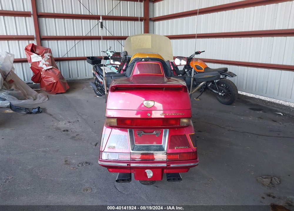 1999 HONDA GL1500 SE12 VIN: 1HFSC2233XA104155